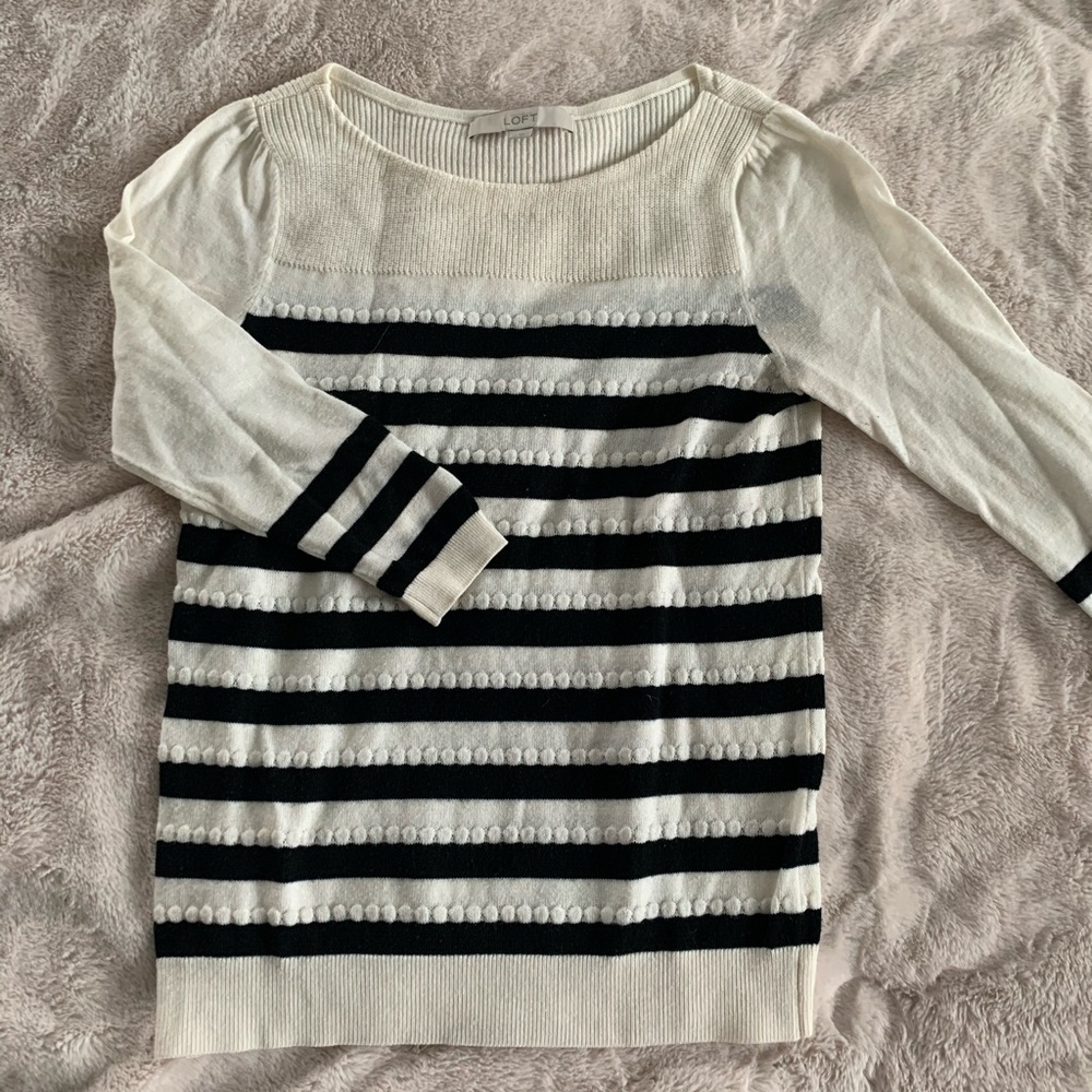 Super cute sweater!